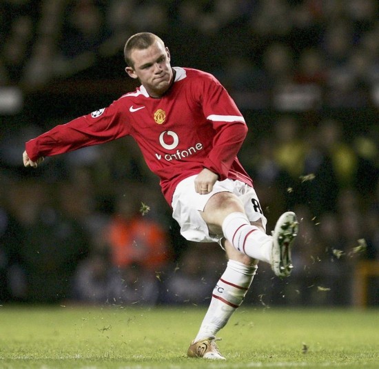 王钰栋在接 王钰栋在接