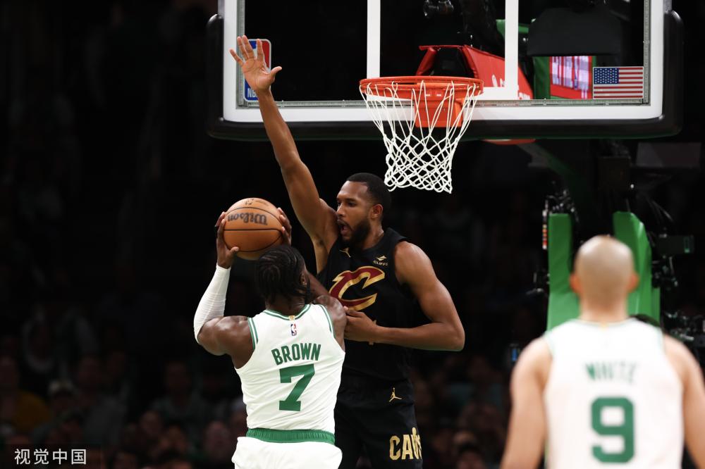 翩翩少年的 翩翩少年的